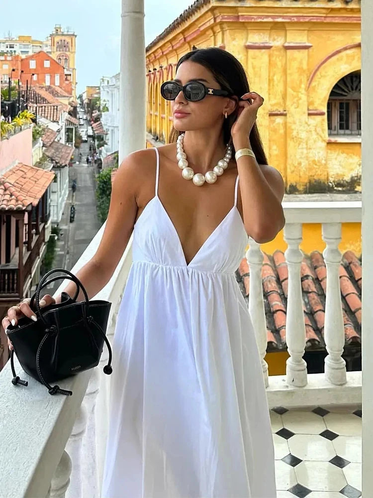 Vestido feminino sem costas, decote em V, cintura alta, ajuste solto, estilo linha A